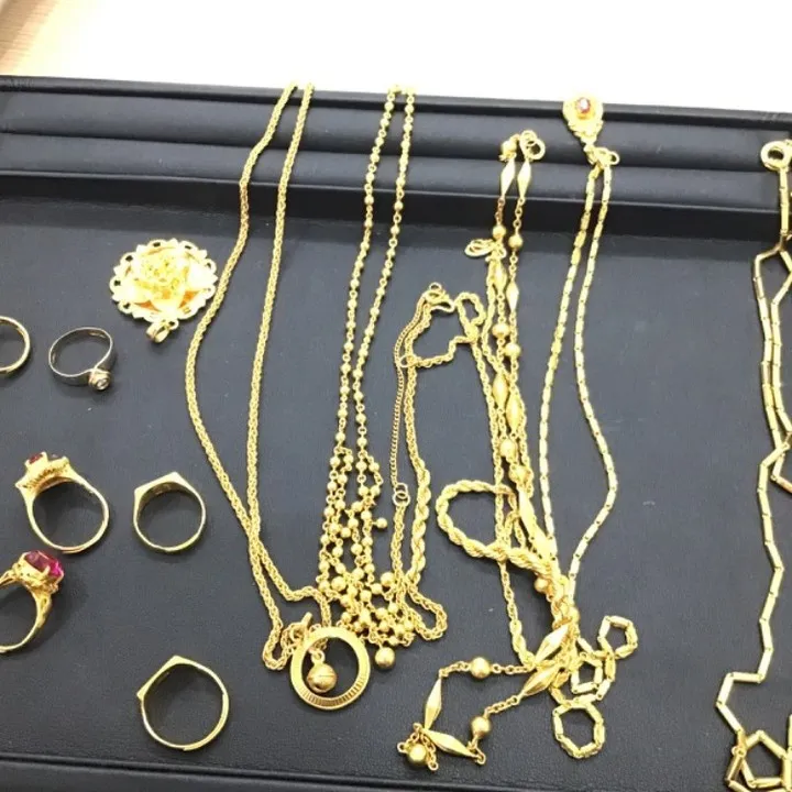 【貴金属買取強化】昨日はたくさんのアクセサリーを買取させてい...