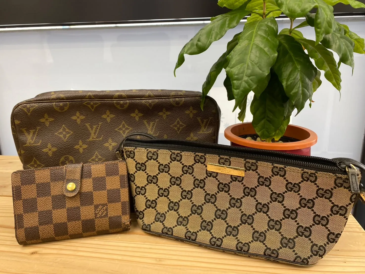 【👛👜ヴィトン・グッチ👜👛】を買い取らせて頂きました😊