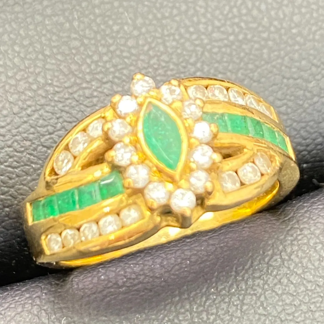 【✨エメラルドのリング✨】を買い取らせて頂きました😊