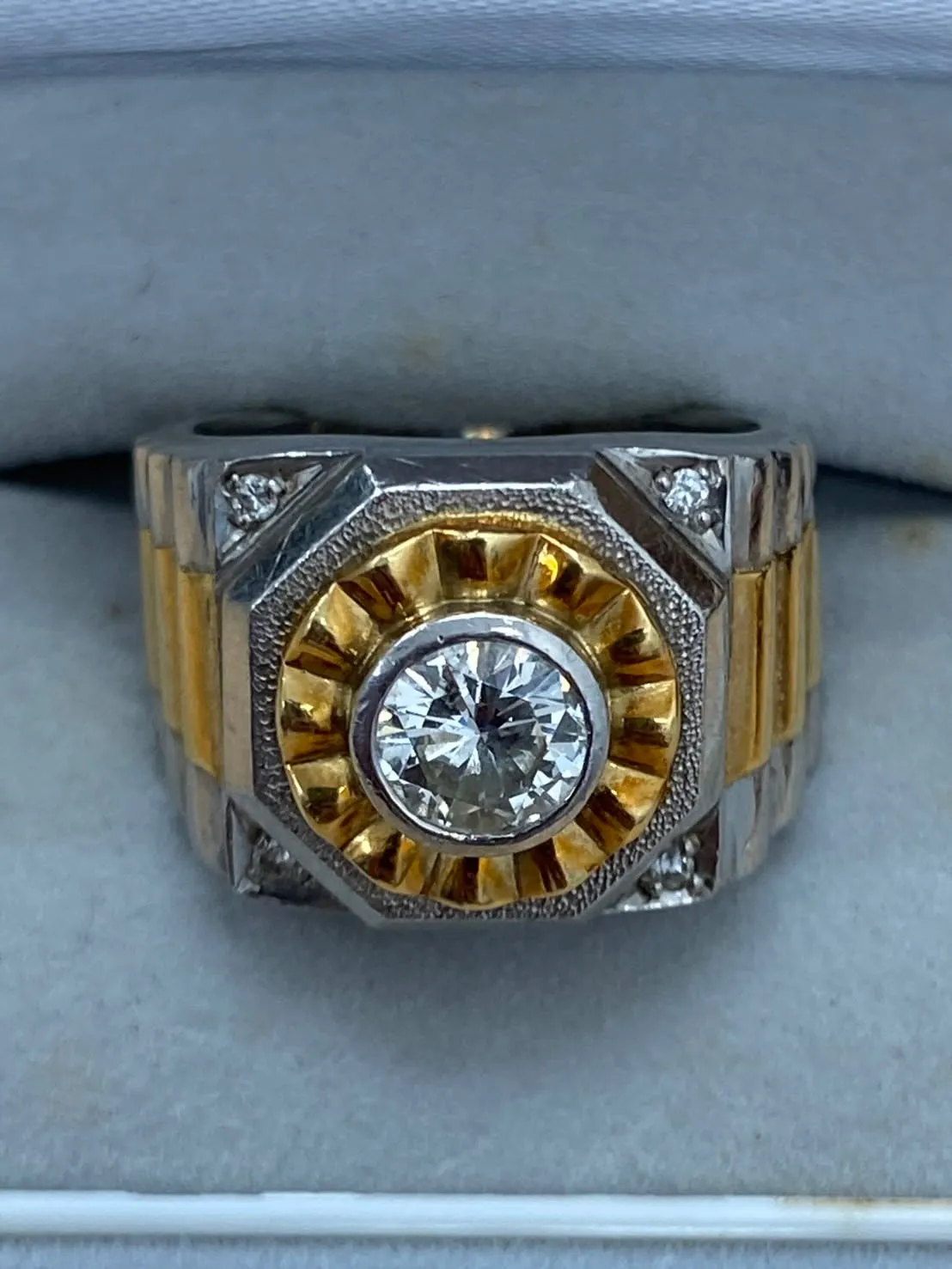 1ct以上のダイヤのリング💍を買い取らせて頂きました🤩