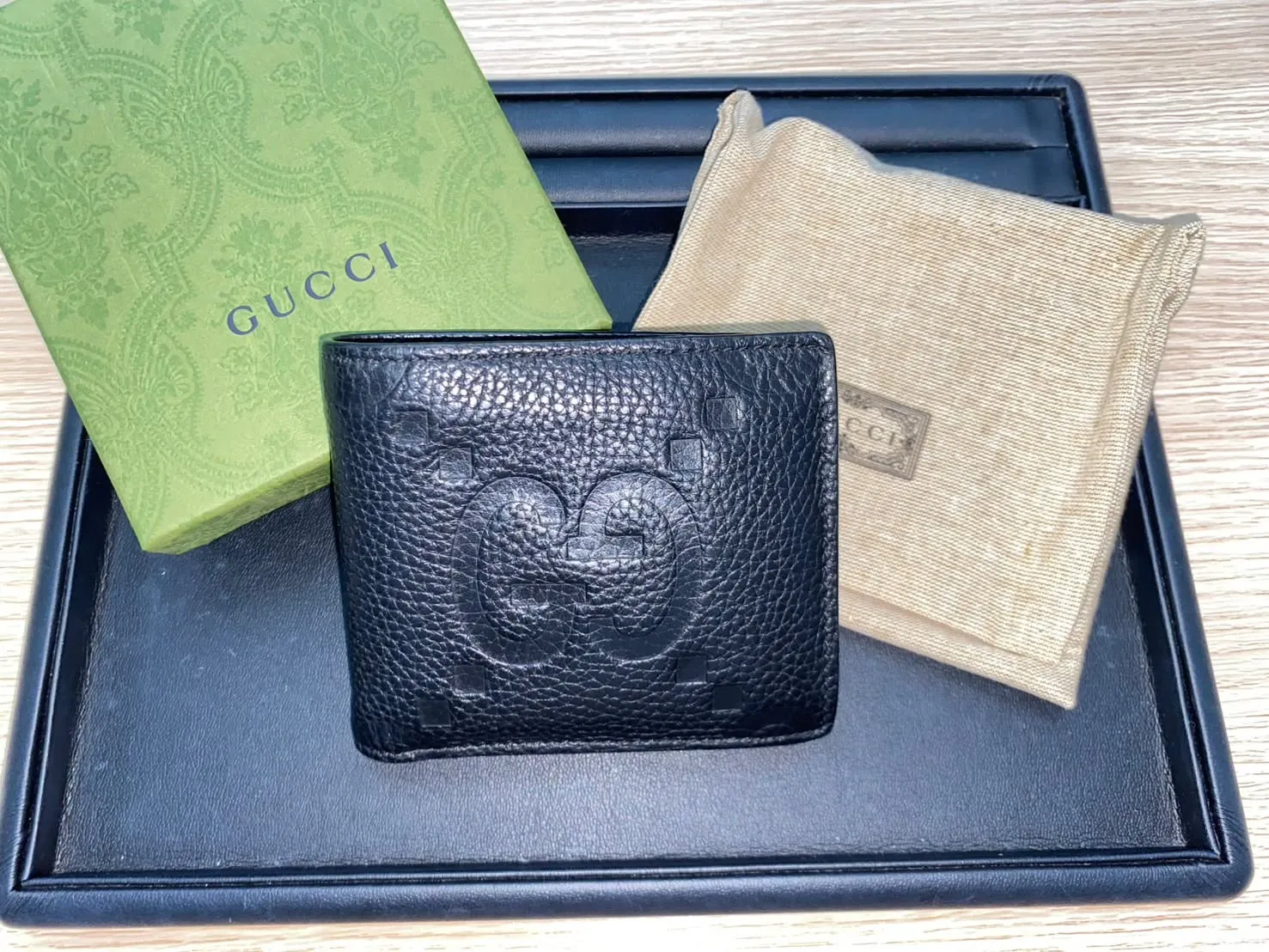 【GUCCI・二つ折り財布👛】を買い取らせて頂きました😊